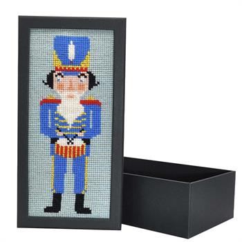 Nøddeknækker blå, Æske