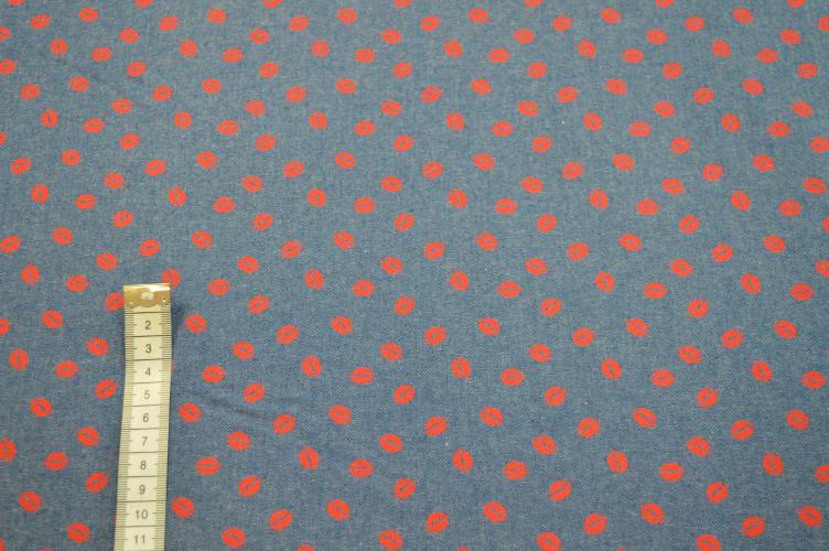 Chambray Lips print denim